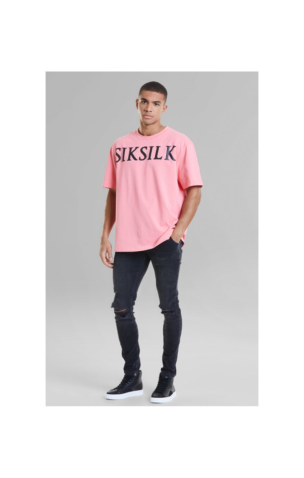 Laad de afbeelding in de Galerij viewer, Pink Relaxed Fit T-Shirt (5)