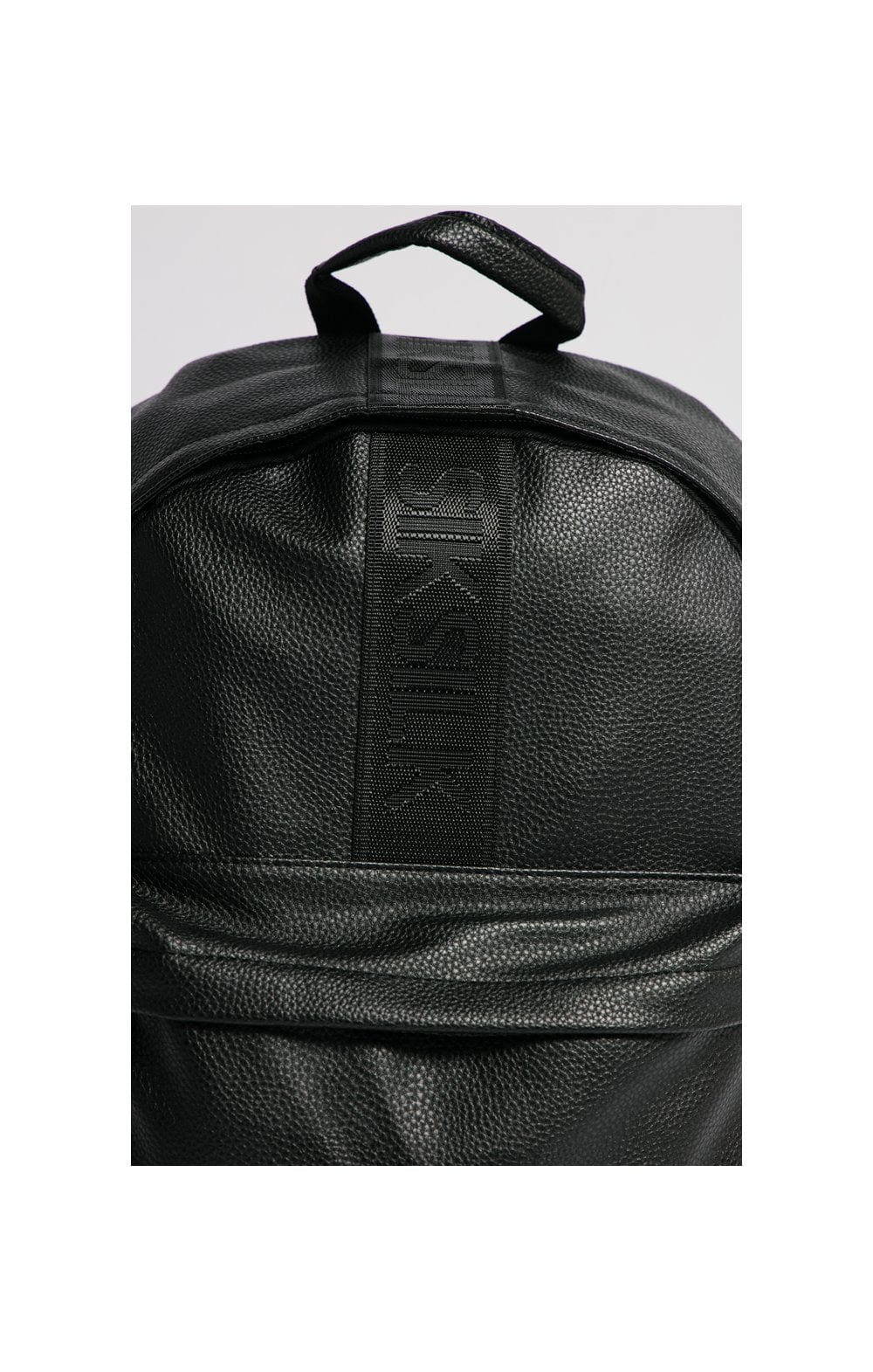 Laad de afbeelding in de Galerij viewer, SikSilk Essential Backpack - Black (2)