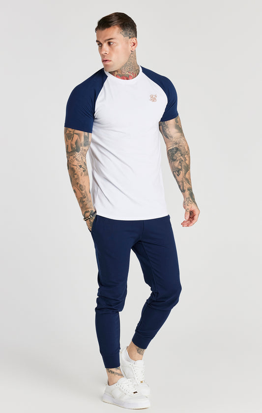 Camiseta de deporte SikSilk con mangas raglán - Blanco y azul marino