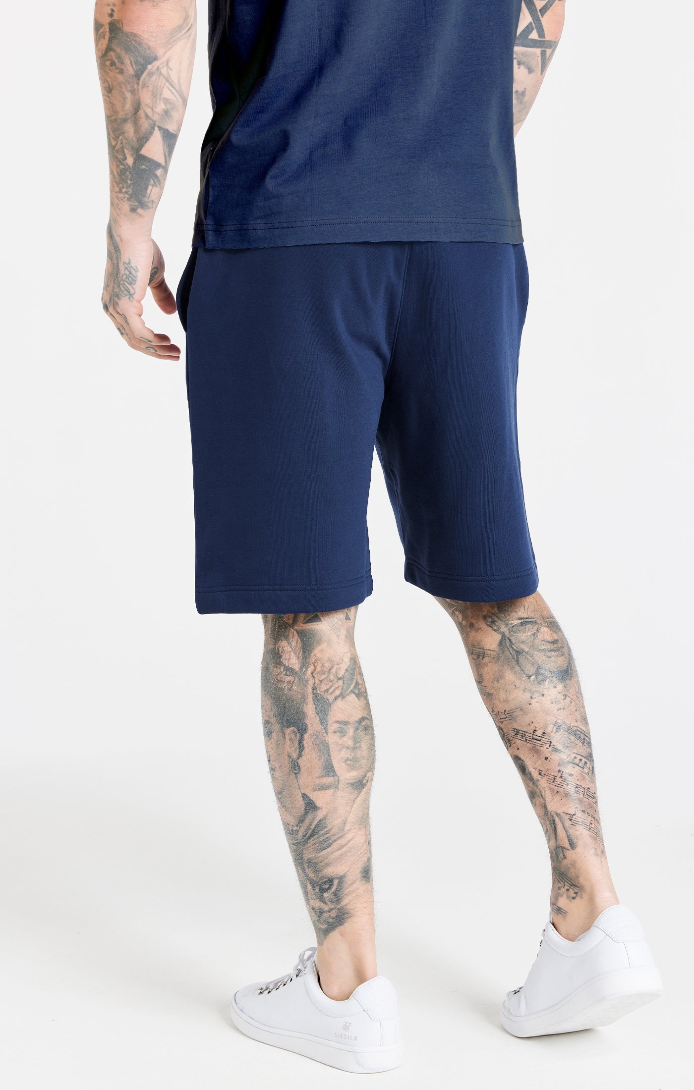 Laad de afbeelding in de Galerij viewer, Pantalones cortos SikSilk Core - Azul marino (2)