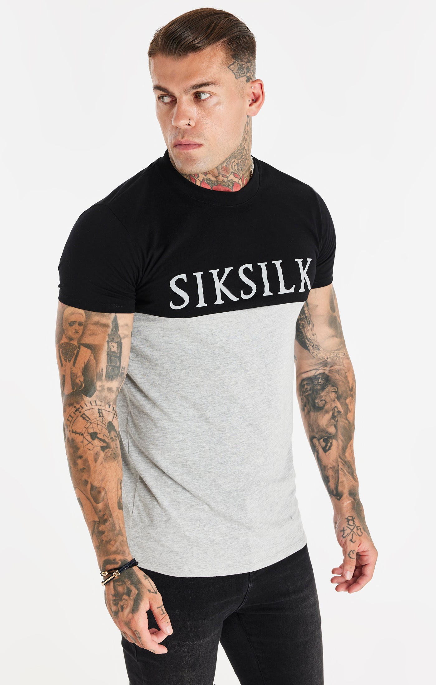 Laad de afbeelding in de Galerij viewer, Camiseta de deporte SikSilk con tejido fabricado a medida - Negro y gris jaspeado