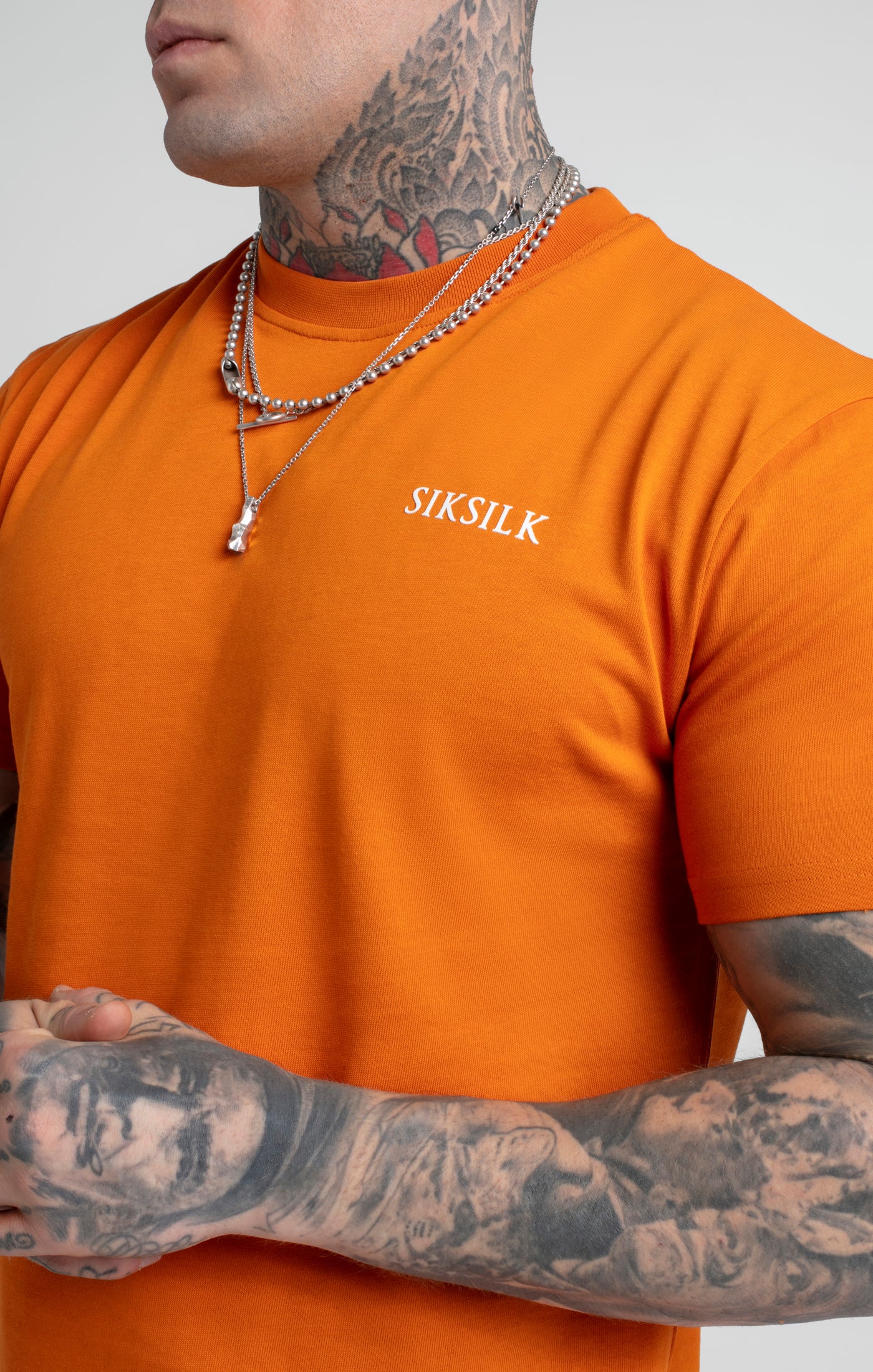 Laad de afbeelding in de Galerij viewer, Camiseta Holgada con Logotipo Estampado Naranja (2)