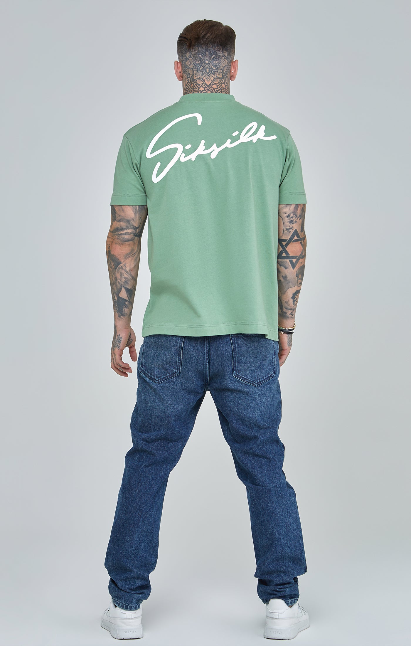 Laad de afbeelding in de Galerij viewer, Camiseta Oversize con Inscripción Estampada Verde (4)