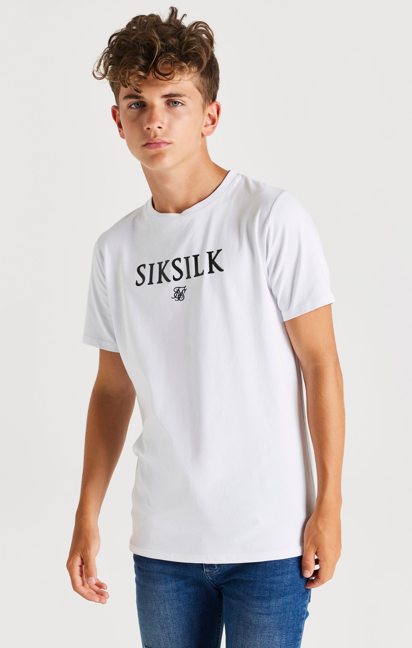 Laad de afbeelding in de Galerij viewer, Camiseta SikSilk con la marca - Blanco