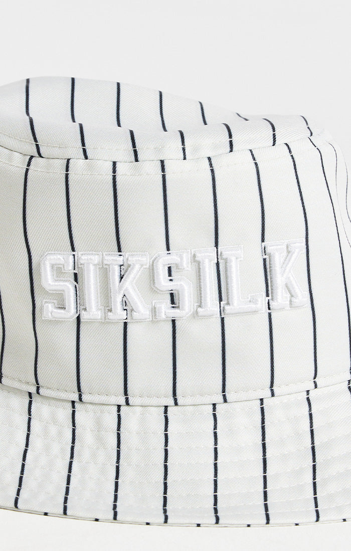 Laad de afbeelding in de Galerij viewer, Ecru Space Jam x SikSilk Stripe Bucket Hat (3)